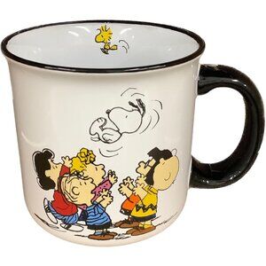 Gibson Peanuts Snoopy and the Gang Stoneware Mug, 21 oz